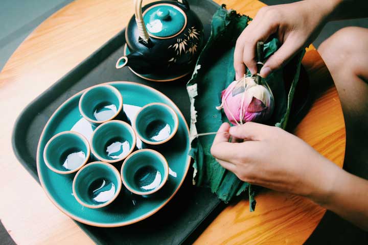 Making Lotus tea Making Lotus tea require gentle manipulation